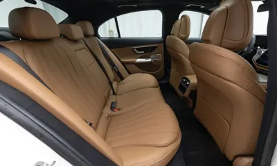 Mercedes-Benz E-Class 2026, 1142 км, за 52768.76 USD - фото 10