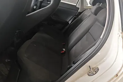 Volkswagen Polo 2023, 84200 км, за 9449 USD - фото 25