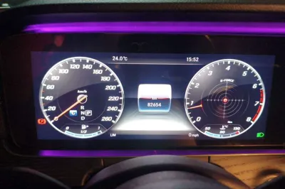 Mercedes-Benz E-Class 2019, 82600 км, за 24945 USD - фото 11