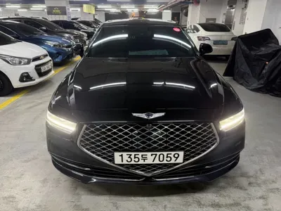 Genesis G90 2021, 60800 км, за 34134.17 USD