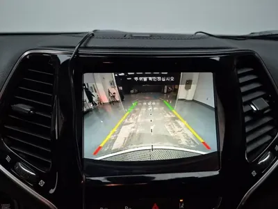 Jeep Cherokee 2020, 75737 км, за 10093.11 USD - фото 8