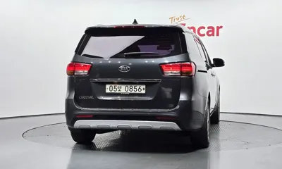 Kia Canival 2016, 162796 км, за 3902.28 USD