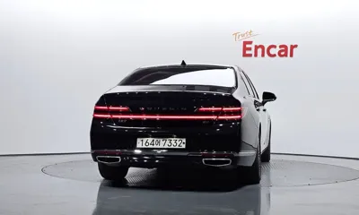 Genesis G90 2019, 124453 км, за 17012.6 USD