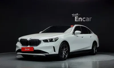 BMW 5-Series · 2025 год