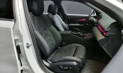 BMW 5-Series 2025, 7226 км, за 39713.8 USD - фото 10