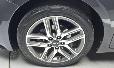 Kia K3 2019, 150193 км, за 6443 USD