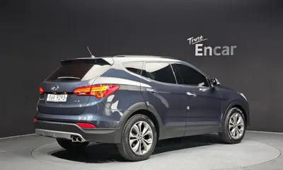Hyundai Santafe 2015, 106914 км, за 6556.29 USD