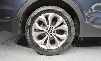 Hyundai Santafe 2015, 106914 км, за 6556.29 USD