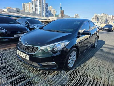 Kia K3 · 2015 год
