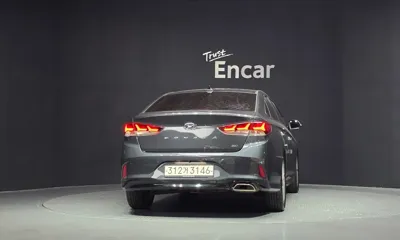 Hyundai Sonata 2018, 103530 км, за 4620.57 USD