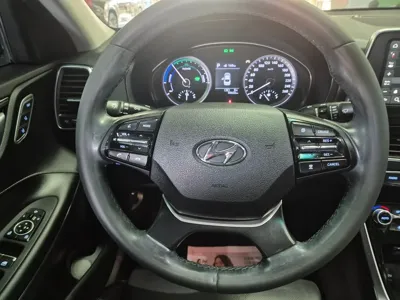 Hyundai Grandeur 2018, 88630 км, за 11166.17 USD - фото 12