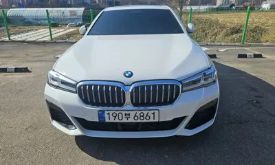 BMW 5-Series · 2022 год