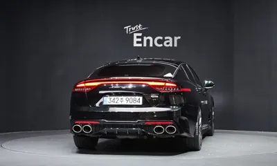 Kia Stinger 2018, 109957 км, за 9576.55 USD