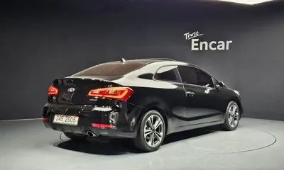 Kia K3 2015, 124818 км, за 3112.58 USD