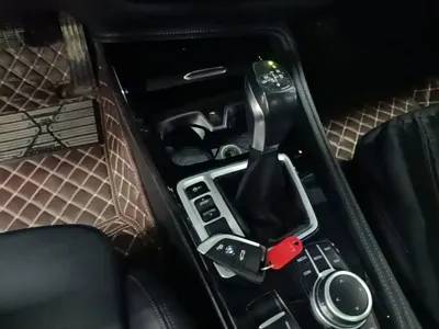 BMW 1 Series 2019, 45199 км, за 8401.84 USD - фото 14