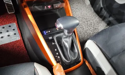 Kia Stonic 2020, 81253 км, за 8527.24 USD - фото 9