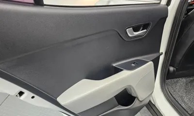 Kia Stonic 2020, 81253 км, за 8527.24 USD - фото 25