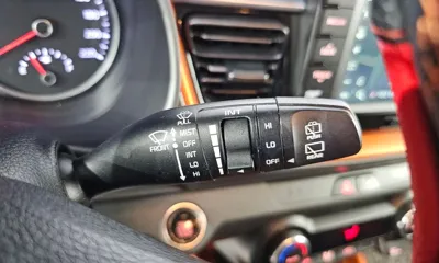 Kia Stonic 2020, 81253 км, за 8527.24 USD - фото 31
