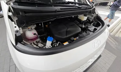 Hyundai Staria 2025, 56857 км, за 16156.36 USD - фото 6