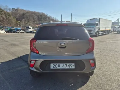 Kia Morning 2018, 22756 км, за 6110.64 USD