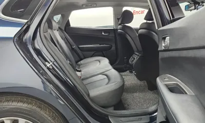 Kia K5 2019, 58388 км, за 8730.47 USD - фото 11