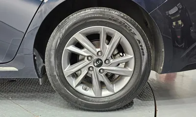 Kia K5 2019, 58388 км, за 8730.47 USD - фото 21