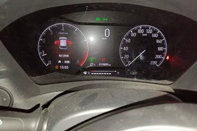 Honda Vezel 2023, 19800 км, за 16446 USD - фото 9