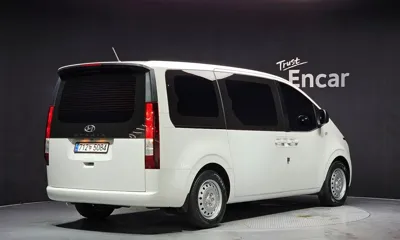 Hyundai Staria 2024, 21520 км, за 19177.01 USD - фото 2