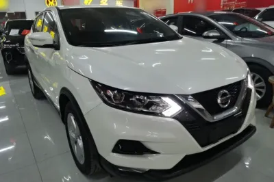 Nissan Qashqai 2019, 21400 км, за 10668 USD
