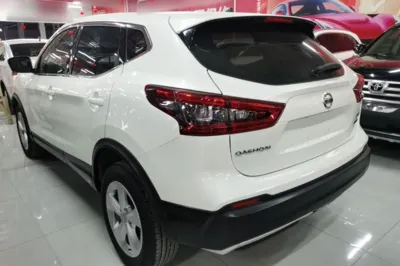 Nissan Qashqai 2019, 21400 км, за 10668 USD