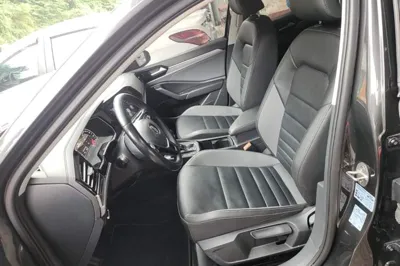 Volkswagen Sagitar 2020, 84500 км, за 10603 USD - фото 17