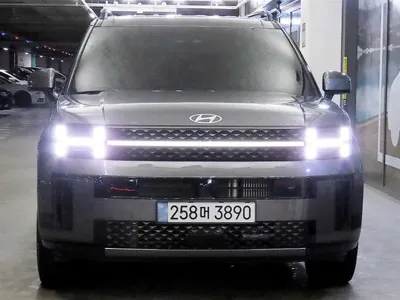 Hyundai Santafe 2024, 9516 км, за 25635.94 USD