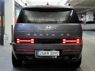 Hyundai Santafe 2024, 9516 км, за 25635.94 USD