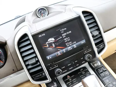Porsche Cayenne 2018, 78571 км, за 28179.18 USD - фото 7