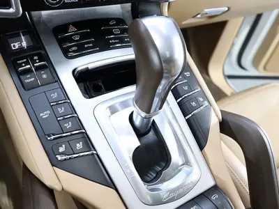 Porsche Cayenne 2018, 78571 км, за 28179.18 USD - фото 8