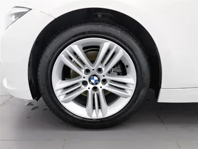 BMW 3 Series 2017, 45199 км, за 10417.69 USD - фото 17