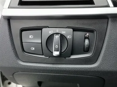 BMW 3 Series 2017, 45199 км, за 10417.69 USD - фото 21