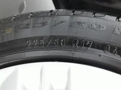 BMW 3 Series 2017, 45199 км, за 10417.69 USD - фото 24