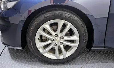 ChevroletGMDaewoo Malibu 2017, 114333 км, за 5135.54 USD