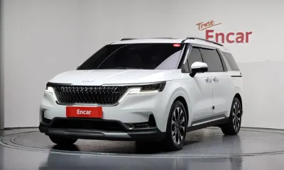 Kia Canival · 2022 год