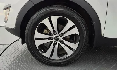 Kia Sportage 2012, 92821 км, за 4942.37 USD