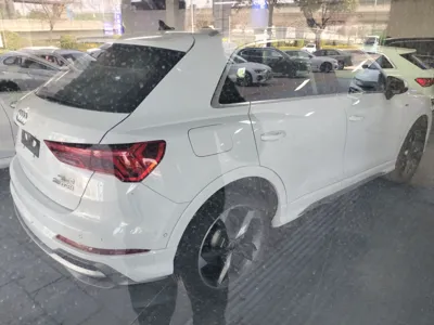 Audi Q3 2021, 26500 км, за 18711 USD - фото 7