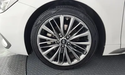 Hyundai Grandeur 2017, 128138 км, за 12481.31 USD