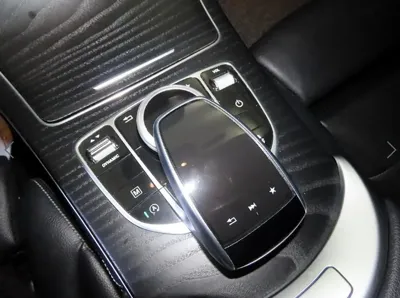 Mercedes-Benz GLC-Class 2019, 77498 км, за 16381.71 USD - фото 11