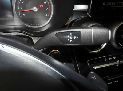 Mercedes-Benz GLC-Class 2019, 77498 км, за 16381.71 USD - фото 13