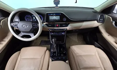 Hyundai Grandeur 2019, 97300 км, за 11069.87 USD - фото 7