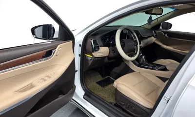 Hyundai Grandeur 2019, 97300 км, за 11069.87 USD - фото 10