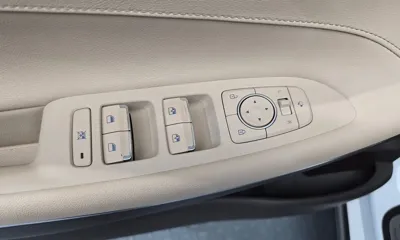 Hyundai Grandeur 2019, 97300 км, за 11069.87 USD - фото 28