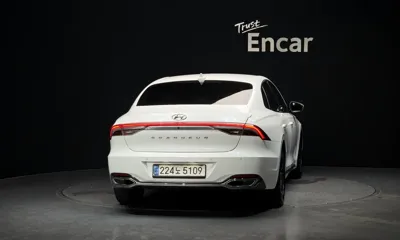 Hyundai Grandeur 2021, 76140 км, за 13609.42 USD