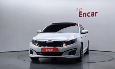 Kia K5 2014, 129742 км, за 4523.4 USD
